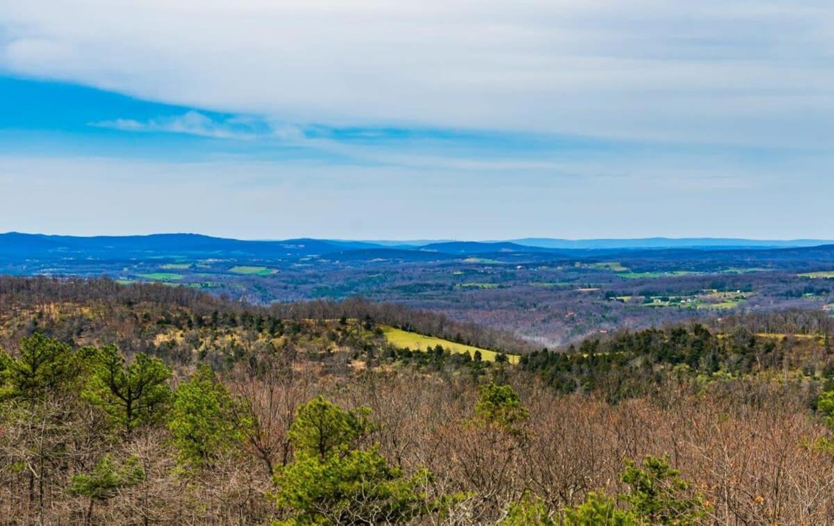 Mountaintop Views, Hot Tub, Deck, Fire Pit & Wifi Augusta Luaran gambar
