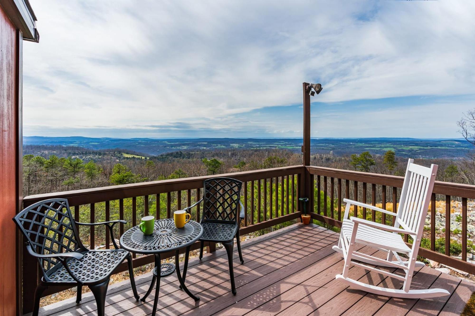 Mountaintop Views, Hot Tub, Deck, Fire Pit & Wifi Augusta Luaran gambar